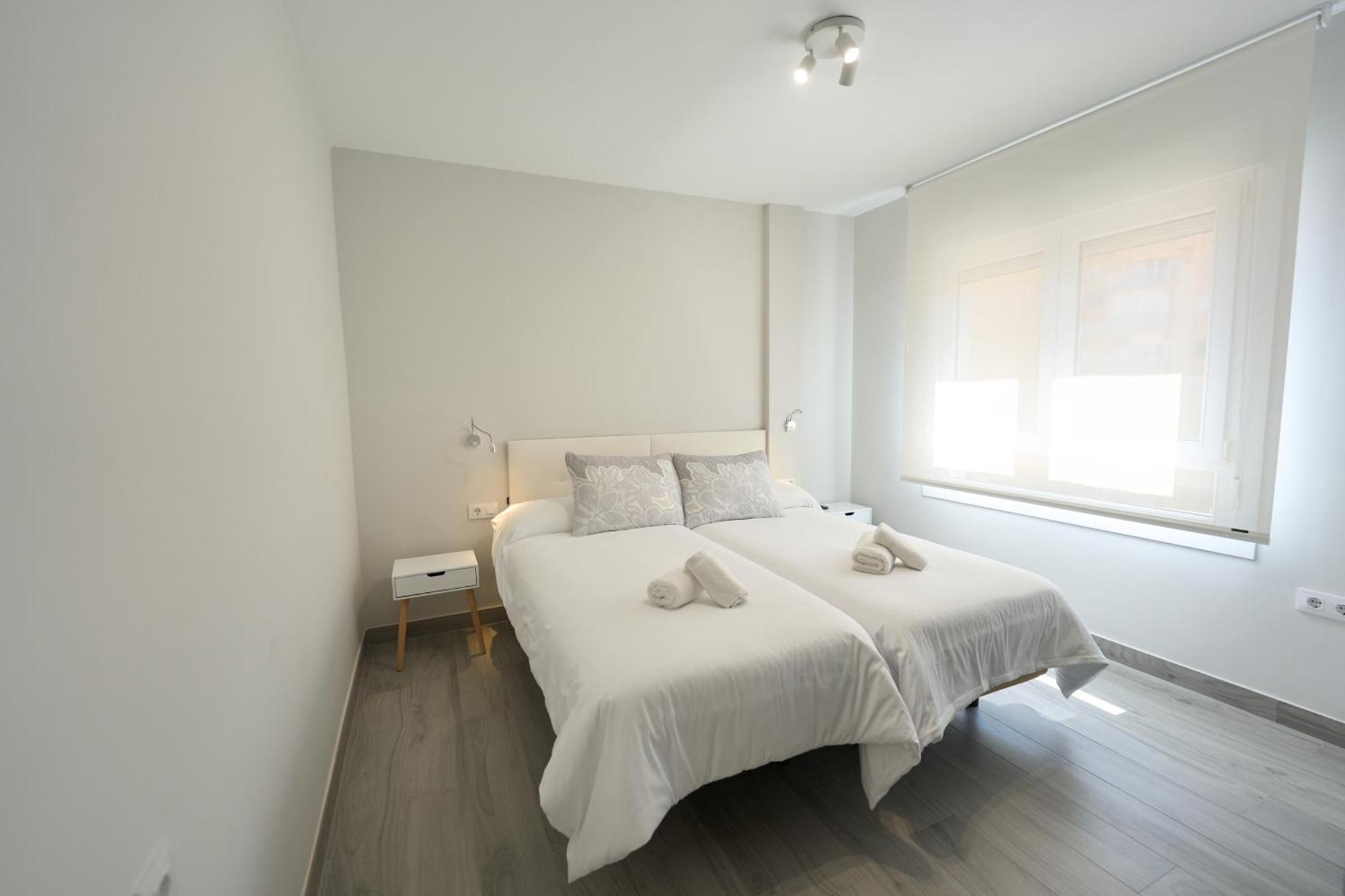 Paseo Maritimo - Apartamento A Estrenar, A Pie De Playa, Con 2 Banos 알메리아 외부 사진
